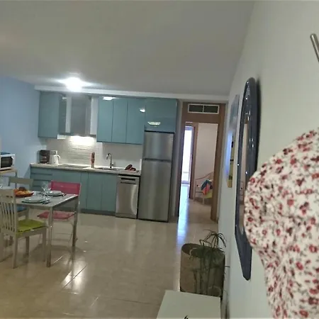 Cerca Playa-aa-patio Privado * Alicante