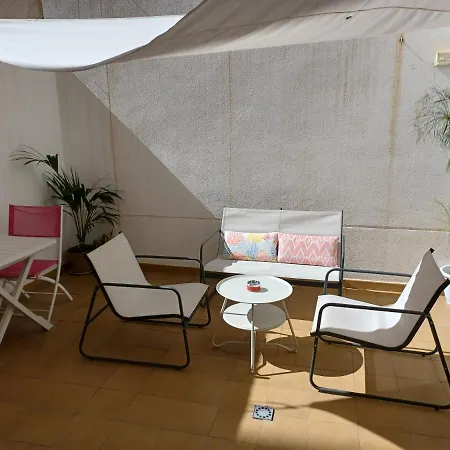 Appartamento Cerca Playa-aa-patio Privado