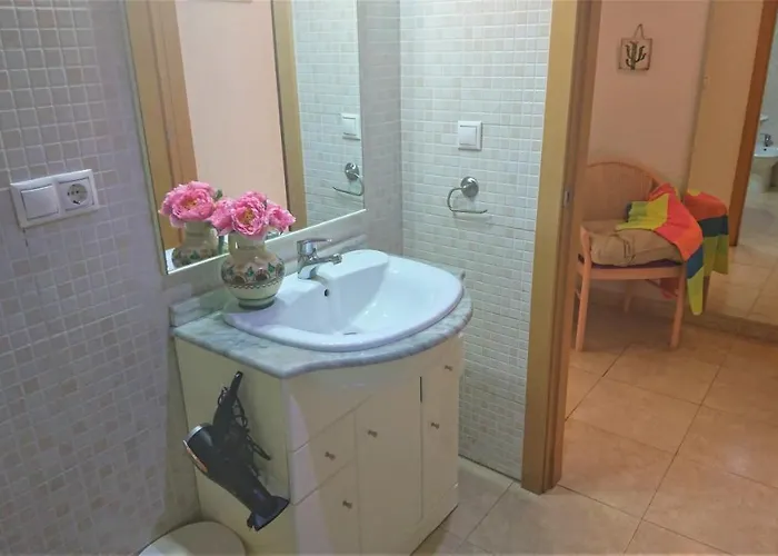 Cerca Playa-aa-patio Privado Apartment