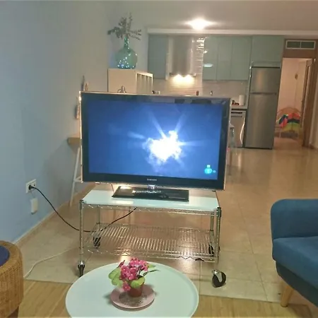 Апартаменты Cerca Playa-aa-patio Privado *